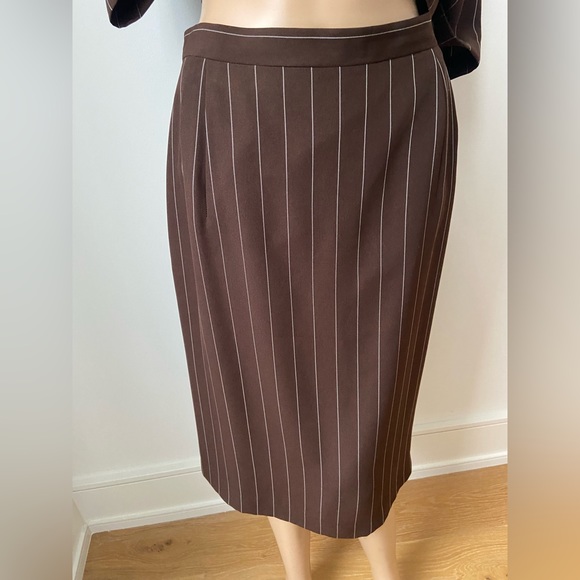 2-piece pin stripe summer skirt suit EU44 - Picture 5 of 8